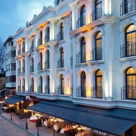 Sura Design And Suites - Boutique Class 5* Estambul