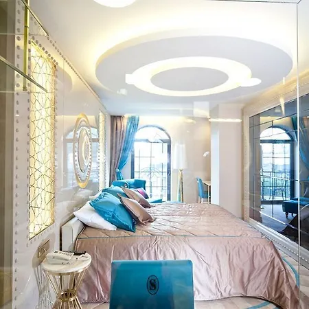 Sura Design And Suites - Boutique Class