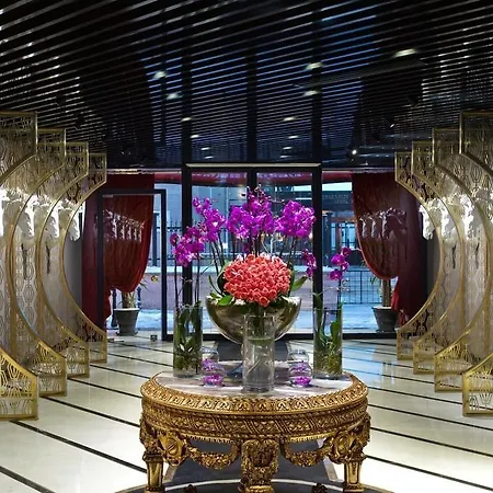 Sura Design And Suites - Boutique Class Hotel 5*